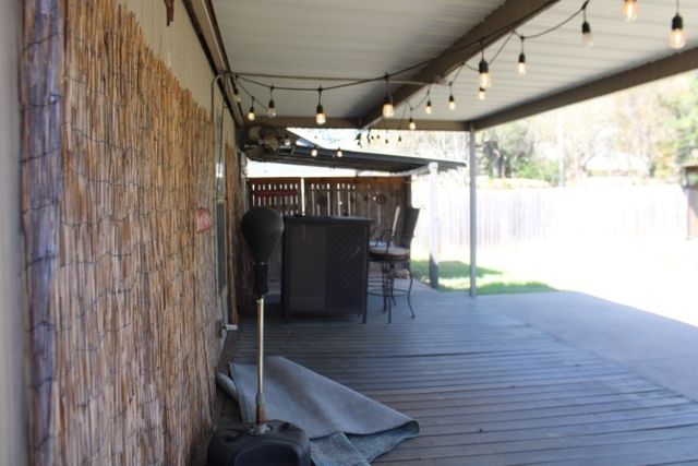 915 W Lovers Lane, Arlington, TX 76013