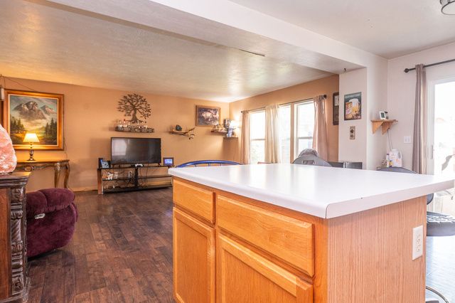 1224 N LEWIS PEAK DR, Ogden, UT 84404