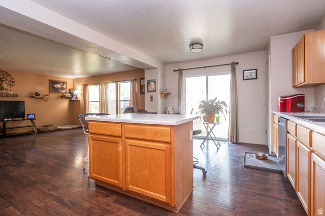 1224 N LEWIS PEAK DR, Ogden, UT 84404