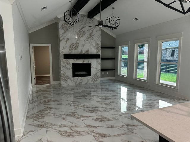 8200 Kanis Pines Drive, Little Rock, AR 72204