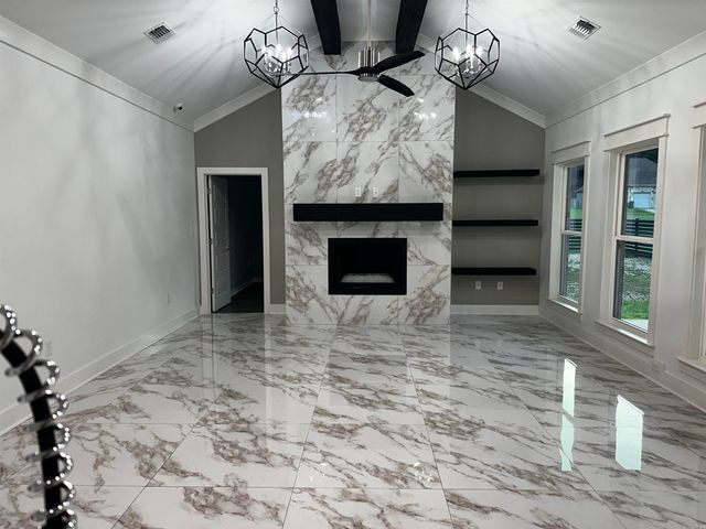 8200 Kanis Pines Drive, Little Rock, AR 72204
