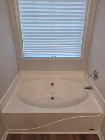 215 Oak Hill Drive, Covington, GA 30016
