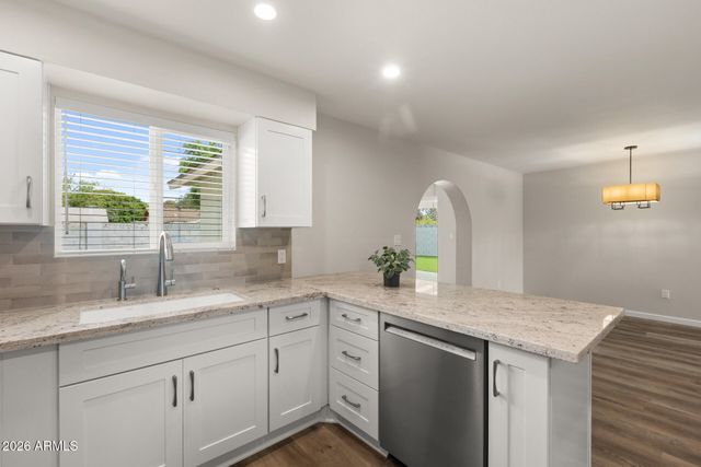 224 E OXFORD Drive, Tempe, AZ 85283