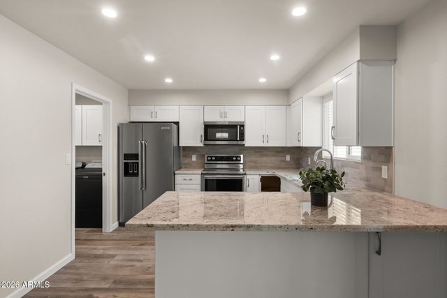 224 E OXFORD Drive, Tempe, AZ 85283