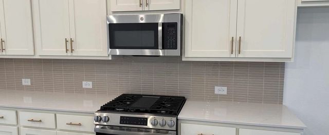 14161 Gallatin Street, Pilot Point, TX 76258