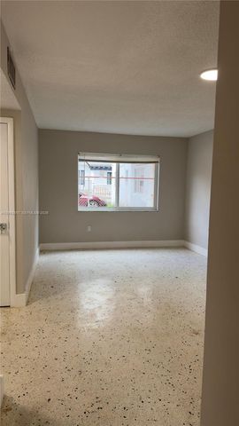 1250 SW 4th St 1, Miami, FL 33135