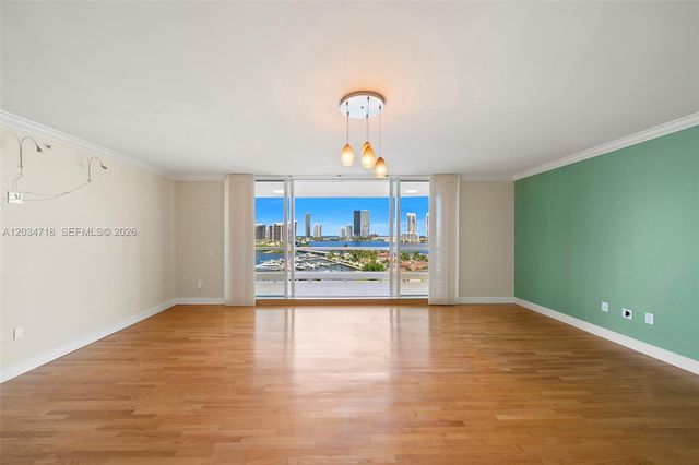 6000 Island Blvd 1002, Aventura, FL 33160