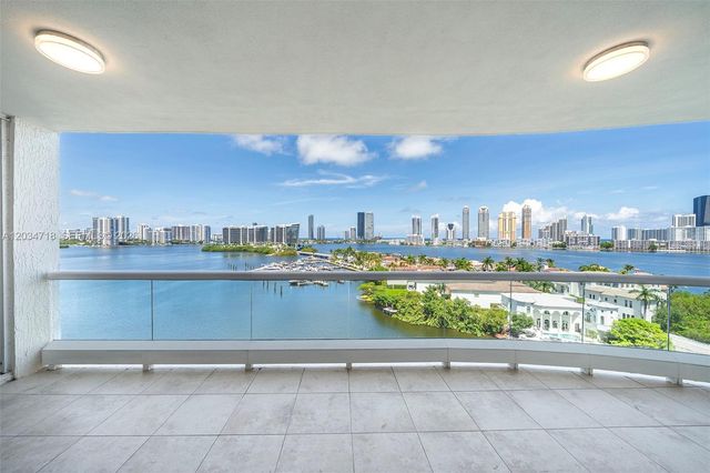 6000 Island Blvd 1002, Aventura, FL 33160