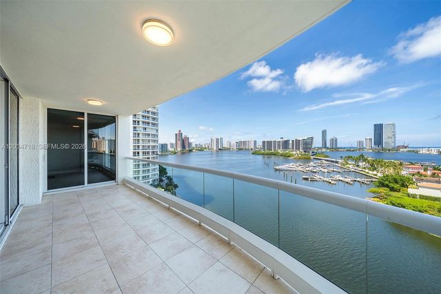 6000 Island Blvd 1002, Aventura, FL 33160
