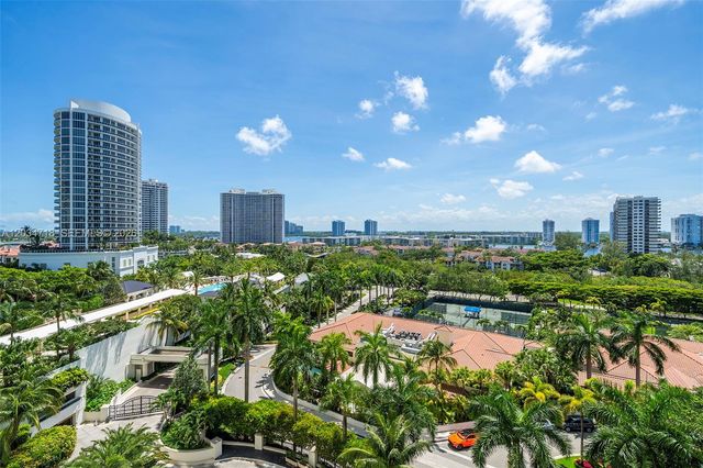 6000 Island Blvd 1002, Aventura, FL 33160