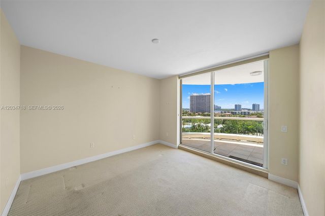 6000 Island Blvd 1002, Aventura, FL 33160