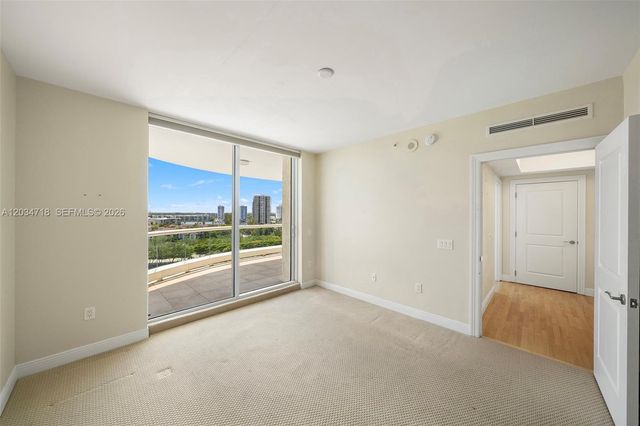 6000 Island Blvd 1002, Aventura, FL 33160