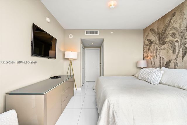 17001 Collins Avenue 1908, Sunny Isles Beach, FL 33160