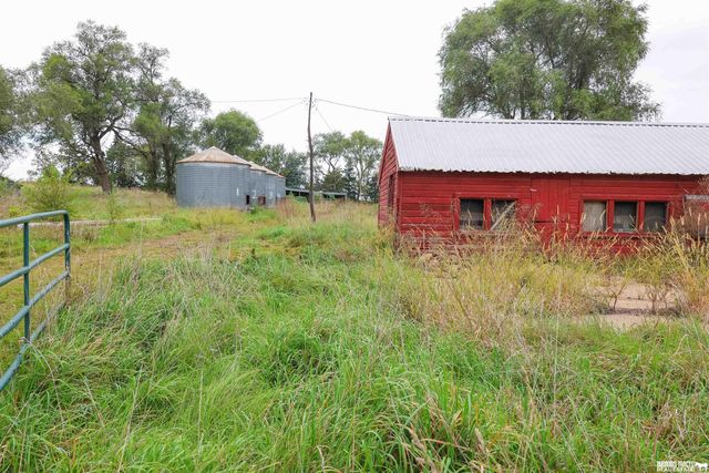 70774 Hwy 65, Pawnee City, NE 68420