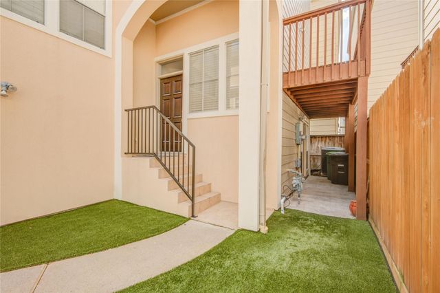 5417 Lillian Street, Houston, TX 77007