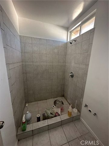 425 Elm, Inglewood, CA 90301