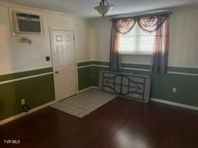 3300 Grandview Drive, Kingsport, TN 37660