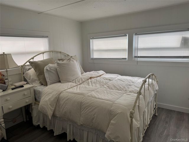 37 Hubbard Avenue 38, Riverhead, NY 11901