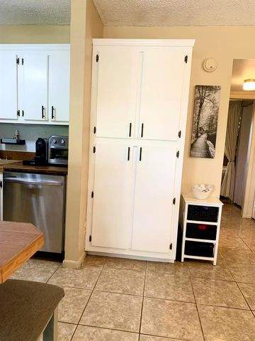 116 Canterbury E, West Palm Beach, FL 33417