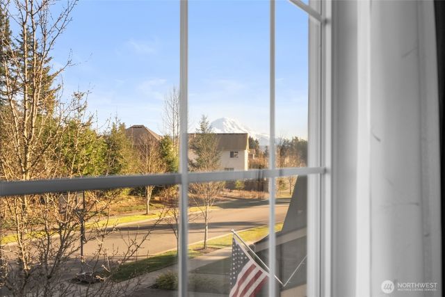 14110 Overlook Drive E, Bonney Lake, WA 98391