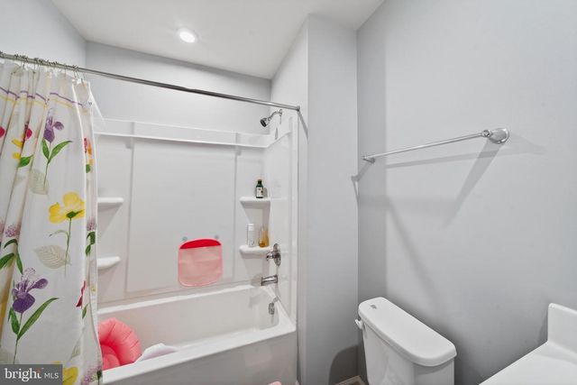 264 SALIDA TRL, Martinsburg, WV 25403