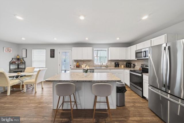 264 SALIDA TRL, Martinsburg, WV 25403