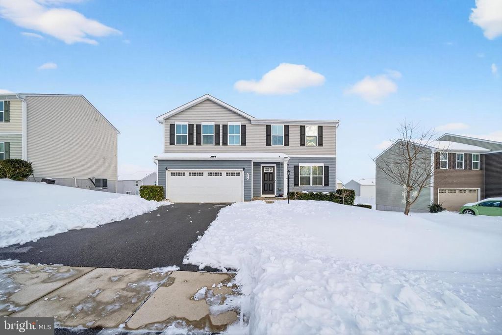 264 SALIDA TRL, Martinsburg, WV 25403