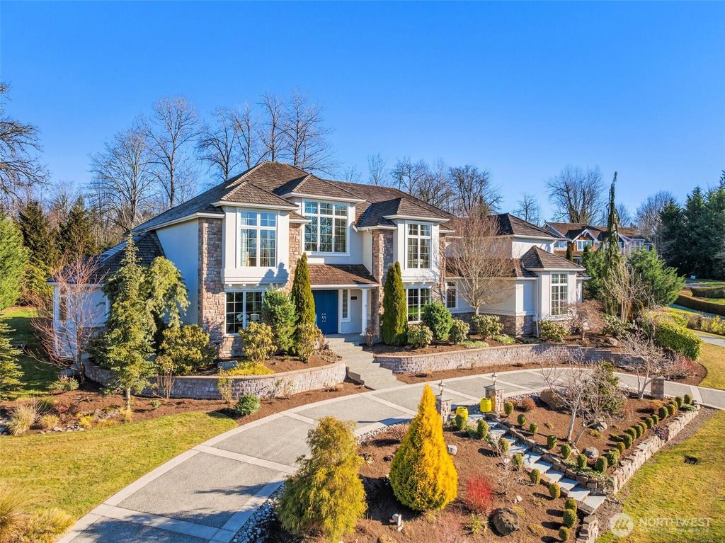 5726 251st Court NE, Redmond, WA 98053