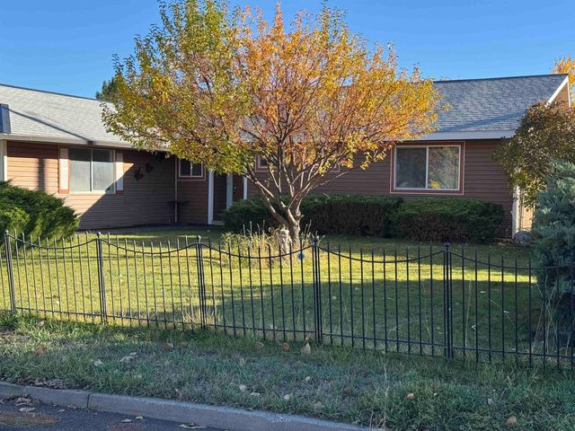 100 Patterson Avenue, Loyalton, CA 96118