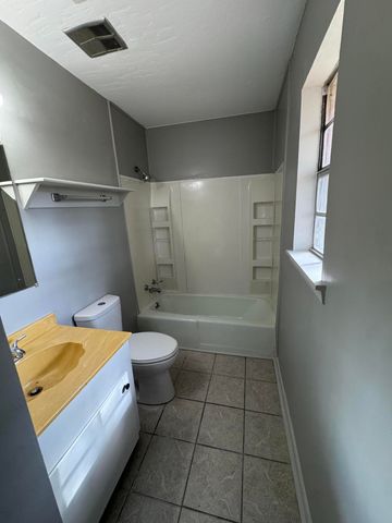 13 North, Hattiesburg, MS 39402