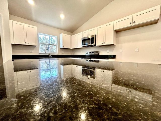 1586 W GAINSBORO LANE, Citrus Springs, FL 34434