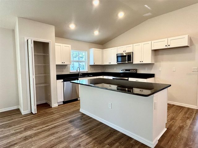 1586 W GAINSBORO LANE, Citrus Springs, FL 34434