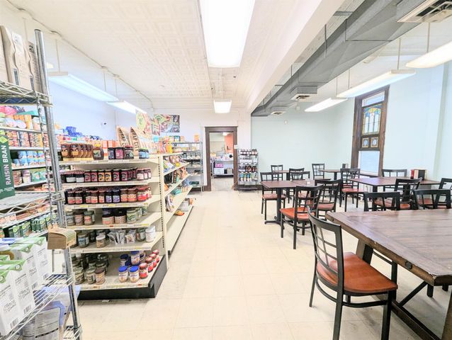 537 Railroad Street, St. Johnsbury, VT 05819