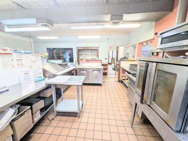 537 Railroad Street, St. Johnsbury, VT 05819