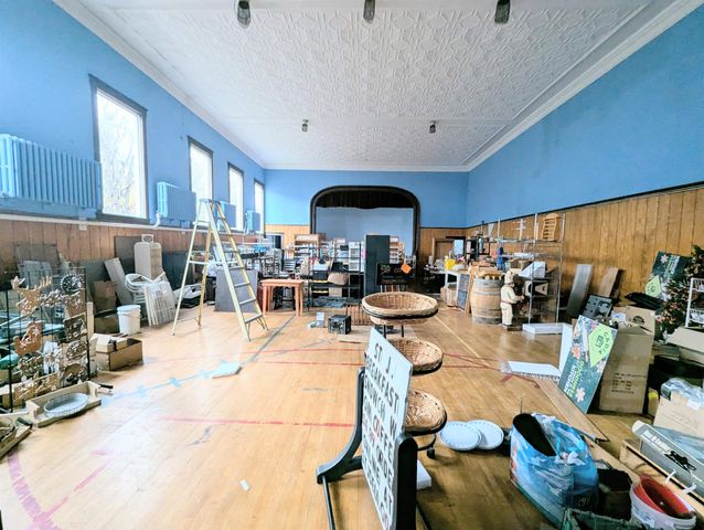 537 Railroad Street, St. Johnsbury, VT 05819