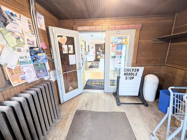 537 Railroad Street, St. Johnsbury, VT 05819