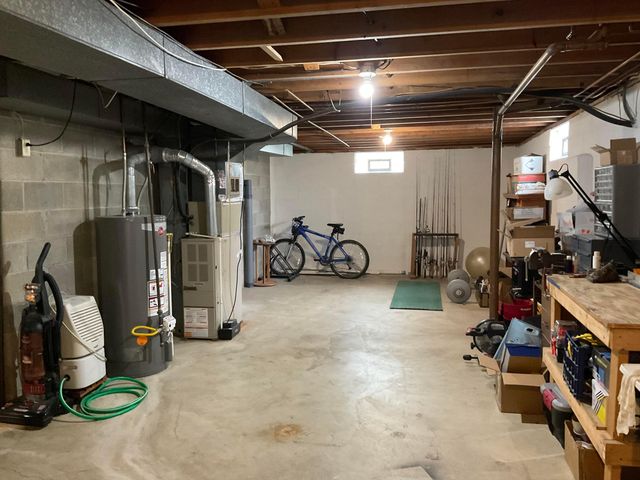 6389 Ambleside Drive, Columbus, OH 43229