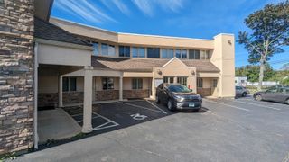 1353 Boston Post Road, Madison, CT 06443