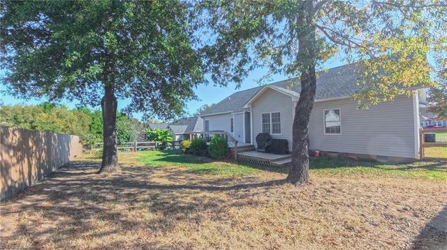 6071 Weant Road, Archdale, NC 27263