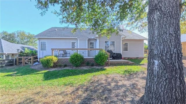 6071 Weant Road, Archdale, NC 27263