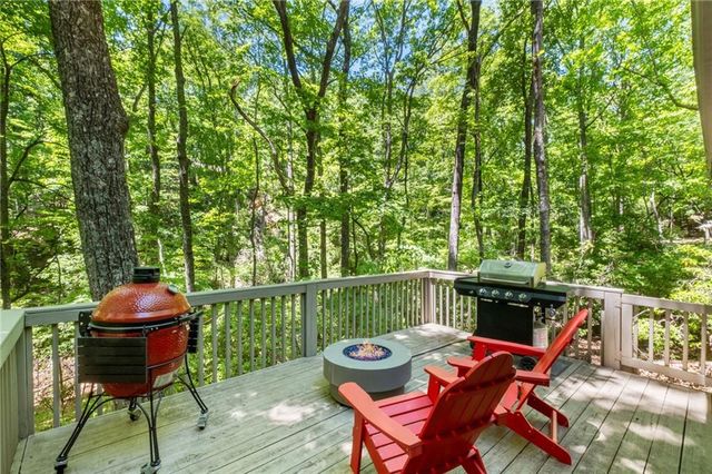 110 Sleeping Fawn Knoll, Big Canoe, GA 30143