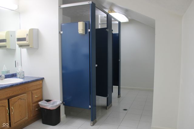 809 S Harrison Street, Alexandria, IN 46001