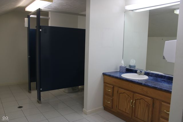 809 S Harrison Street, Alexandria, IN 46001