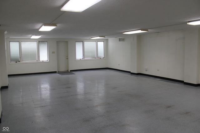 809 S Harrison Street, Alexandria, IN 46001