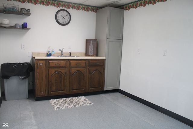 809 S Harrison Street, Alexandria, IN 46001