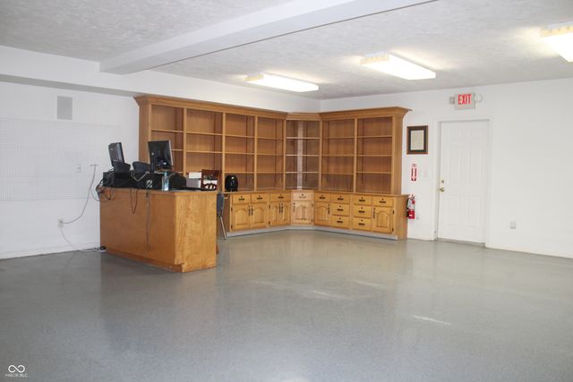 809 S Harrison Street, Alexandria, IN 46001