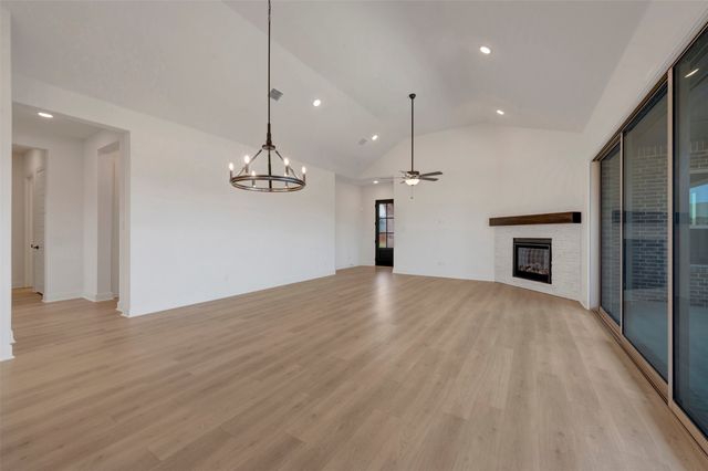 4729 Boyds Branch Drive, Arlington, TX 76005