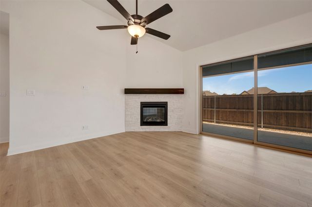4729 Boyds Branch Drive, Arlington, TX 76005