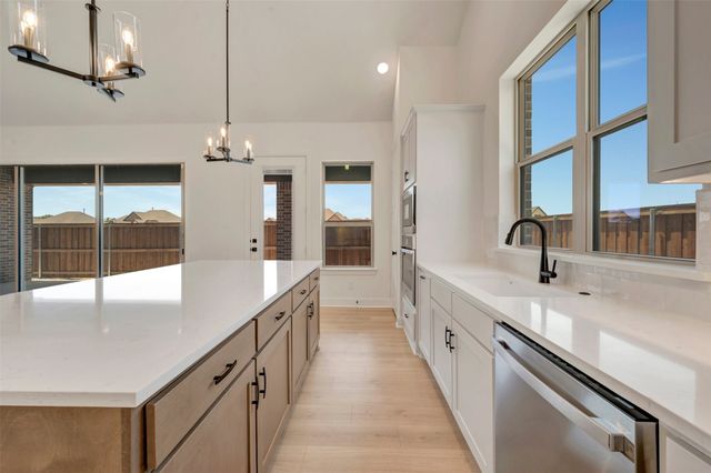 4729 Boyds Branch Drive, Arlington, TX 76005