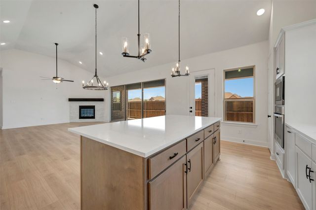 4729 Boyds Branch Drive, Arlington, TX 76005